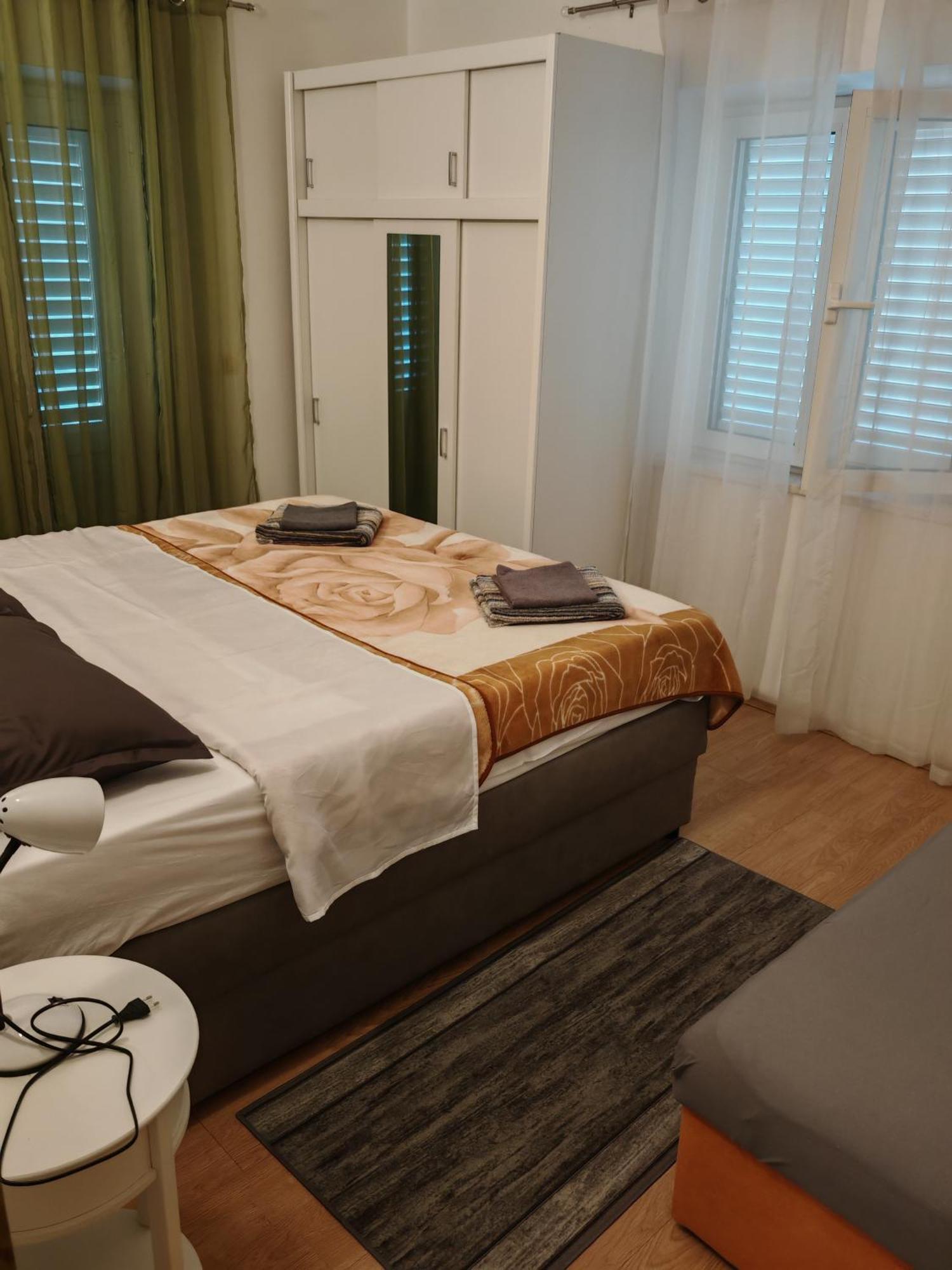 Apartments Sunce Lumbarda Ngoại thất bức ảnh